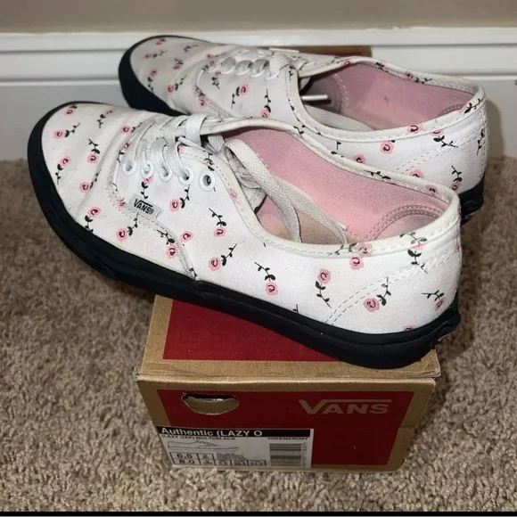 VANS Authentic Lazy Oaf Multi/Black Sneakers Men’s Size 6.5 Women’s 8 w/OG Box - Picture 2 of 10